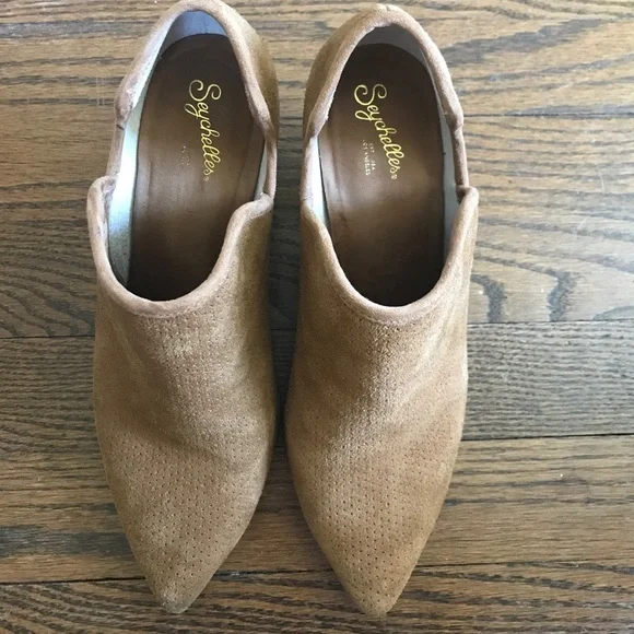 Seychelles from Anthropologie brown booties